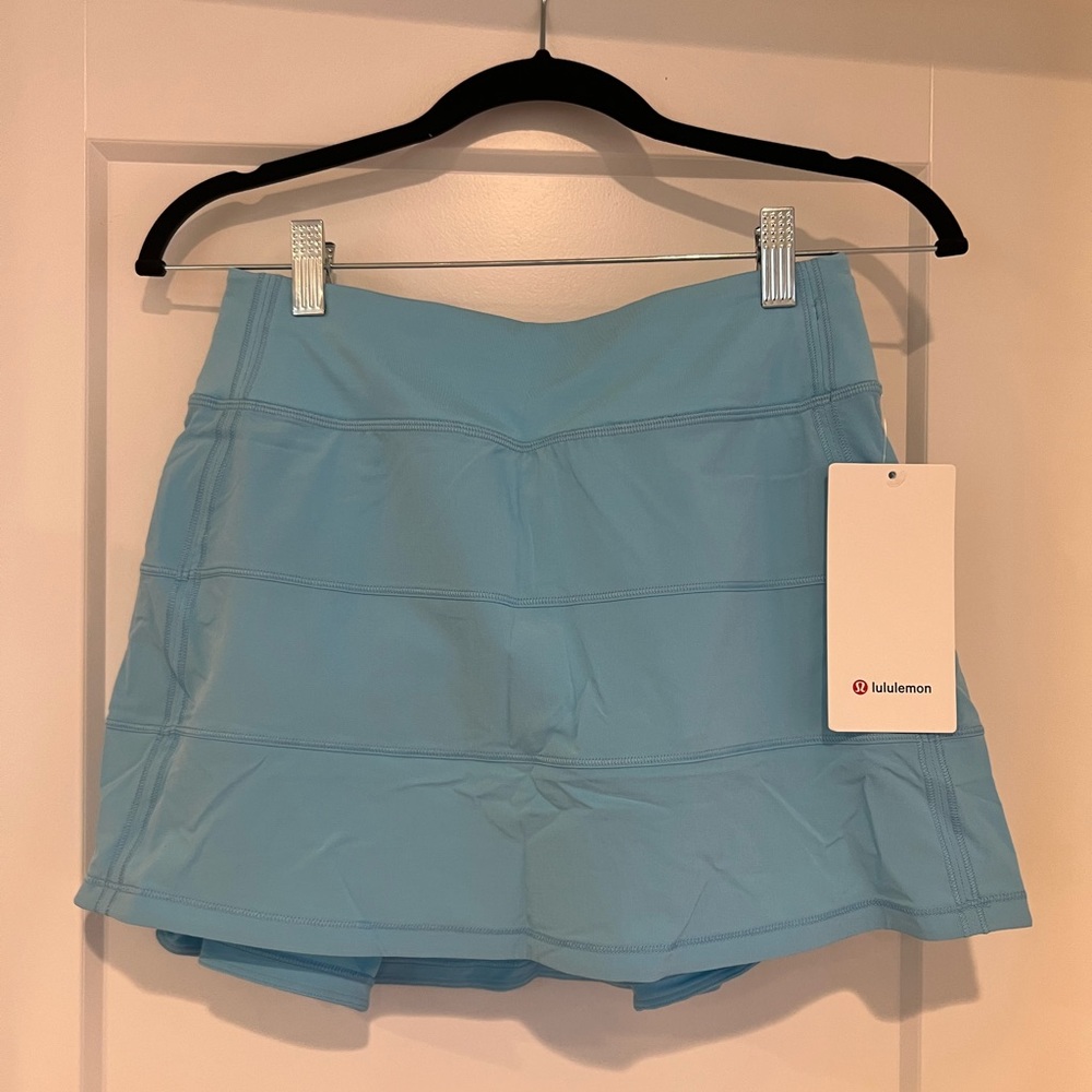 NWT Blue Chill Lululemon Pace Rival Skirt (Tall) SIZE 4!